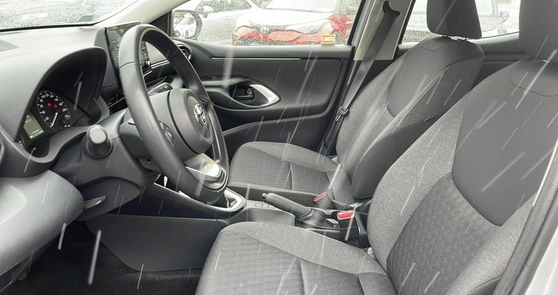Toyota Yaris cena 71900 przebieg: 41240, rok produkcji 2022 z Szczytna małe 254